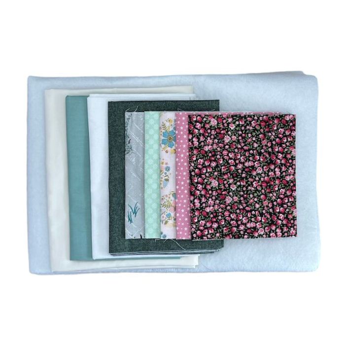 (Premium Group) Crispies Quilt Wall Hanging Material Pack