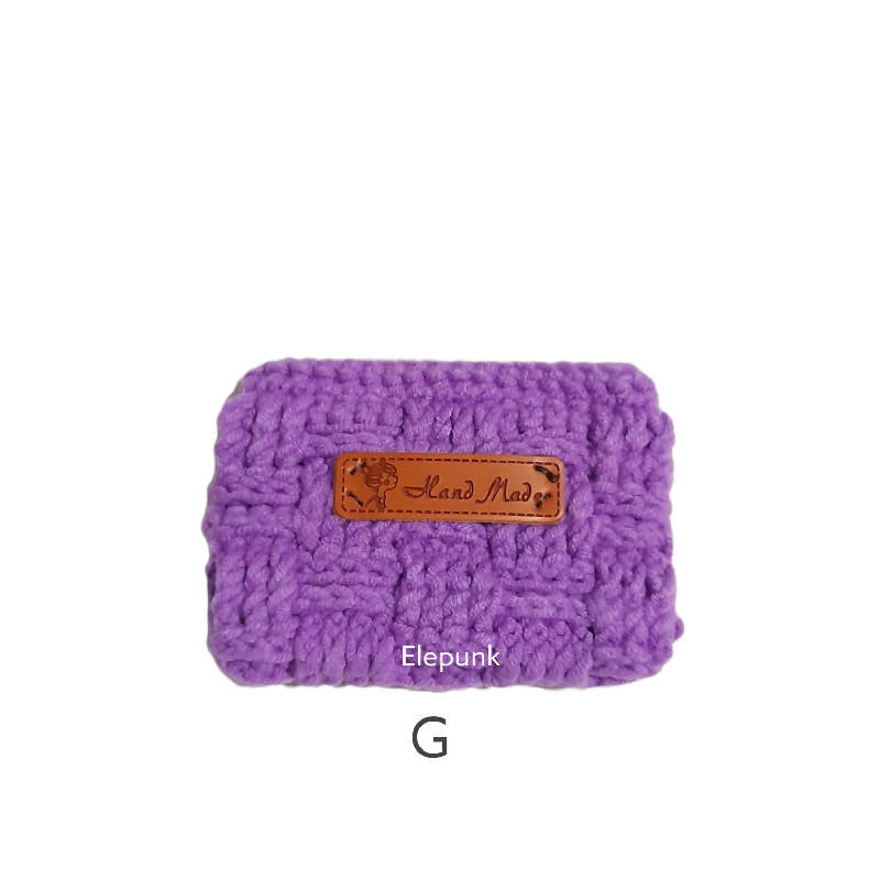 Crochet card holder