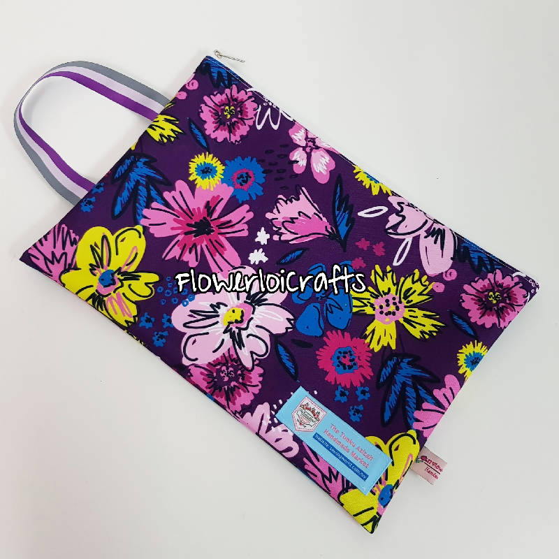 Large Multipurpose Zippered Pouch