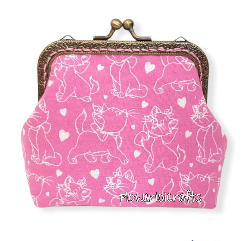 Cute Kisslock Purse/Small Framed Bag